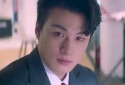 扒叔爆料顶流女星视频,顶流女星私密视频事件，真相令人震惊