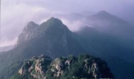 泰山1在线观看,巅峰对决，在线观看，震撼来袭！