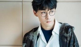 想娱乐圈吃瓜黄明昊,幕后真相曝光