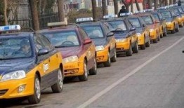 张扬出租车爆料视频,行业乱象与真相曝光