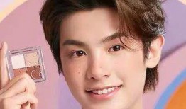 想娱乐圈吃瓜黄明昊,幕后真相曝光
