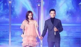 娱乐圈爆料两朵小花是谁,揭秘“两朵小花”之谜